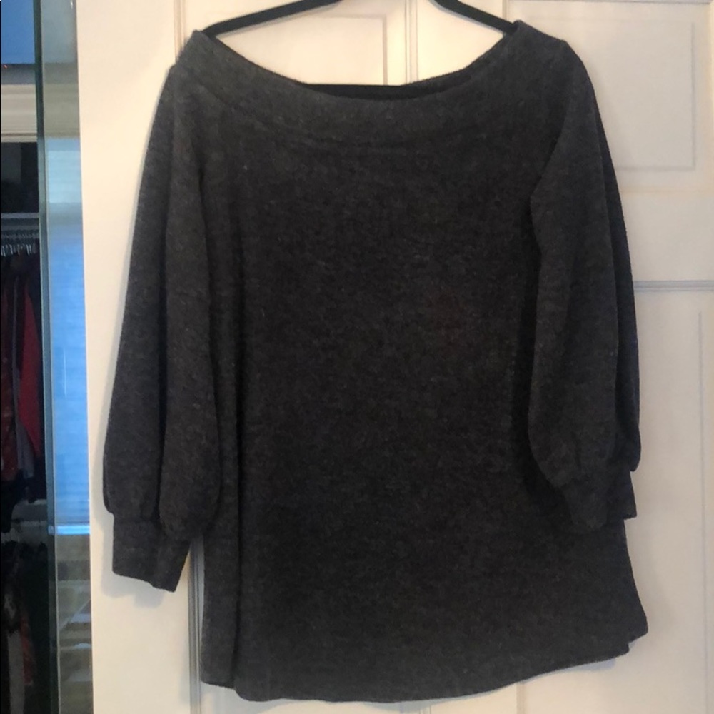Gray off the shoulder long sleeve top